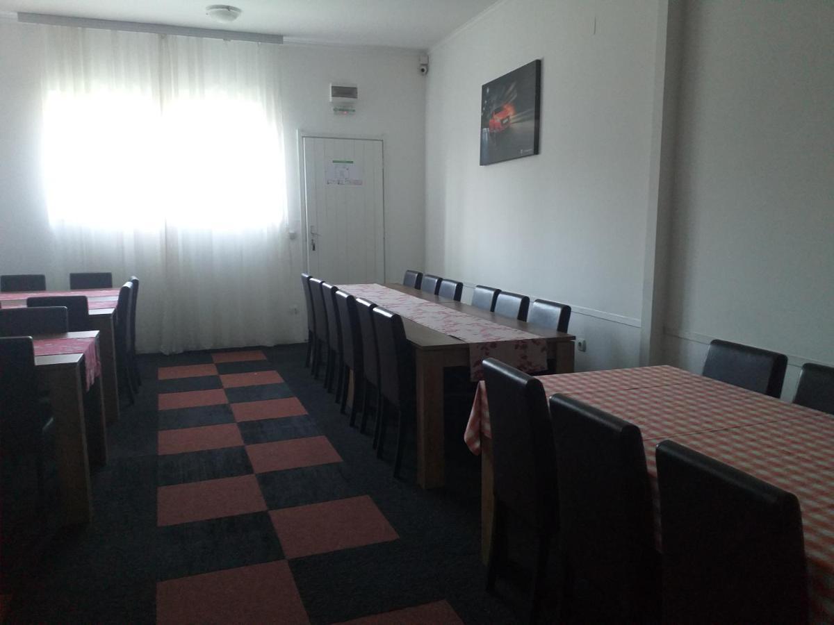 Enka Apartmani Belgrad Exterior foto